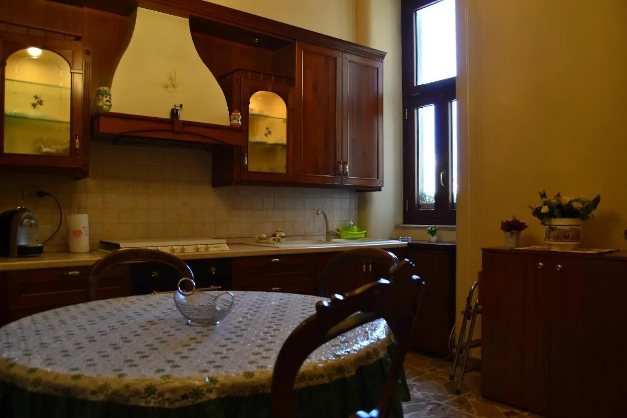 La Maison De Lavinia Catania Italy